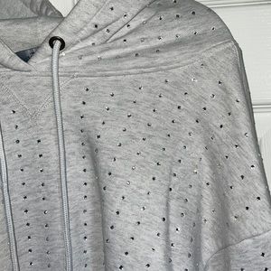 AKIRA SEQUIN CROPPED HOODIE